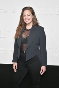 50949229_picturepub-ashley-graham-015.jpg