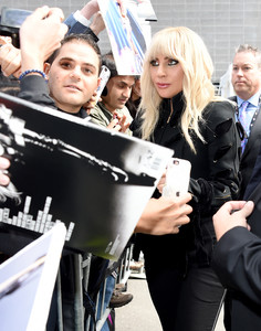 51067172_picturepub-lady-gaga-008.jpg