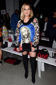 51101083_ashleybenson0908picturepub-1.jpg