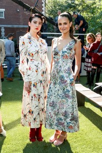 51122952_jordana-brewster-6.jpg
