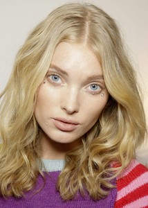 51282172_elsa-hosk-004.jpg