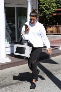 51470429_lea-michele-5.jpg