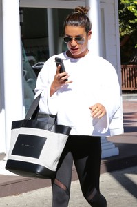 51470673_lea-michele-18.jpg
