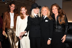 51523837_jessica-chastain-4.thumb.jpg.1a338f3794e015f6467286b4c20de000.jpg