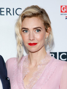 51880850_hqcelebcorner-2.jpg