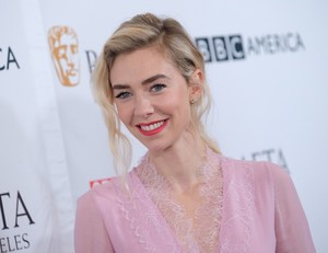 51880911_hqcelebcorner-11.jpg