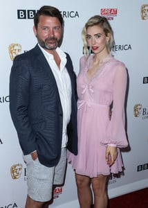 51880939_hqcelebcorner-26.jpg