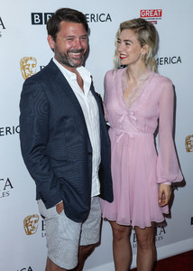 51880950_hqcelebcorner-30.jpg