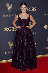 51888584_lea0917picturepub-5.jpg