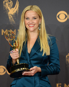 51947383_reese-witherspoon-11.jpg
