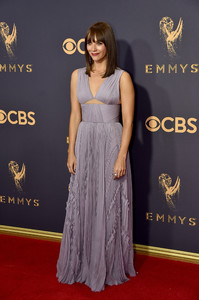 51950611_rashida-jones-9.jpg