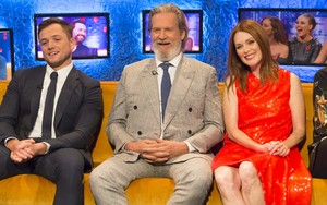 51962228_51955159_hqcelebcorner-18.jpg