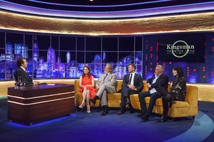 51962592_51955377_hqcelebcorner-37.jpg
