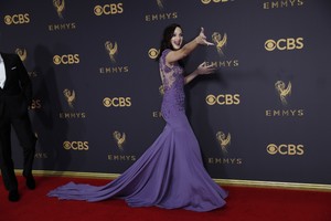 52042736_hqcelebcorner-12.jpg