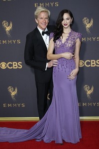 52043039_hqcelebcorner-28.jpg