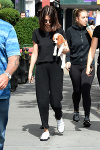 52045726_selena-gomez-5.jpg