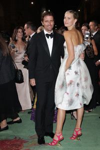 52513441_hqcelebcorner-20.jpg