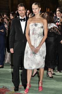 52513496_hqcelebcorner-22.jpg