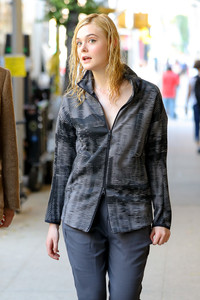 52545805_elle-fanning-9.jpg