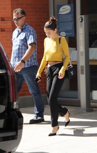52708042_selena-gomez-26.jpg
