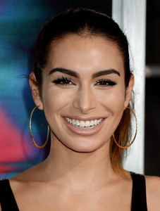 52749163_picturepub-ashley-iaconetti-004.jpg