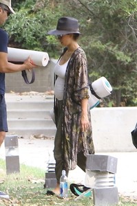  jessicaa030917BZNImage21.jpg