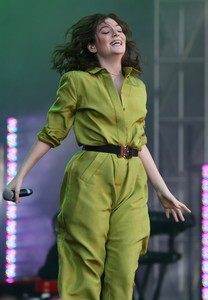  lorde040917BZNImage107.jpg