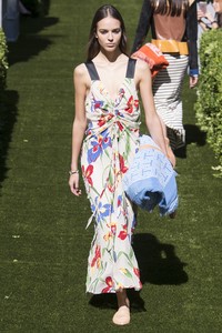 Emm Arruda at Tory Burch Spring 2018 RTW NYC 1.jpg