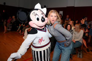Sofia+Richie+Minnie+Mouse+Takes+NYFW+nyYK3GUQZQMx.jpg