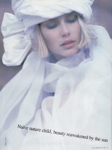 59b3a5a6ea84b_AnnetteKarlssonVogueAustraliaJanuary1985MagneticCentreMichelComte5.thumb.jpg.dbc462213bab64ca2adad959322e1779.jpg