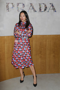 Tina+Leung+Prada+Front+Row+Milan+Fashion+Week+xRPVGfOj_-zx.jpg