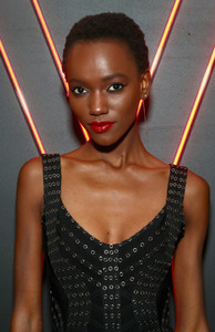 Herieth+Paul+Evening+Maybelline+Mansion+Presented+KzPSTurTr1tx.jpg