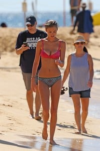 Website - www.celebrityphotos.co 23.jpg