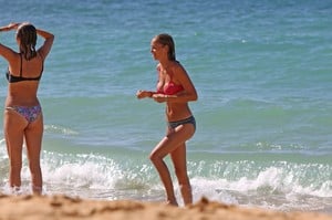 Website - www.celebrityphotos.co 14.jpg