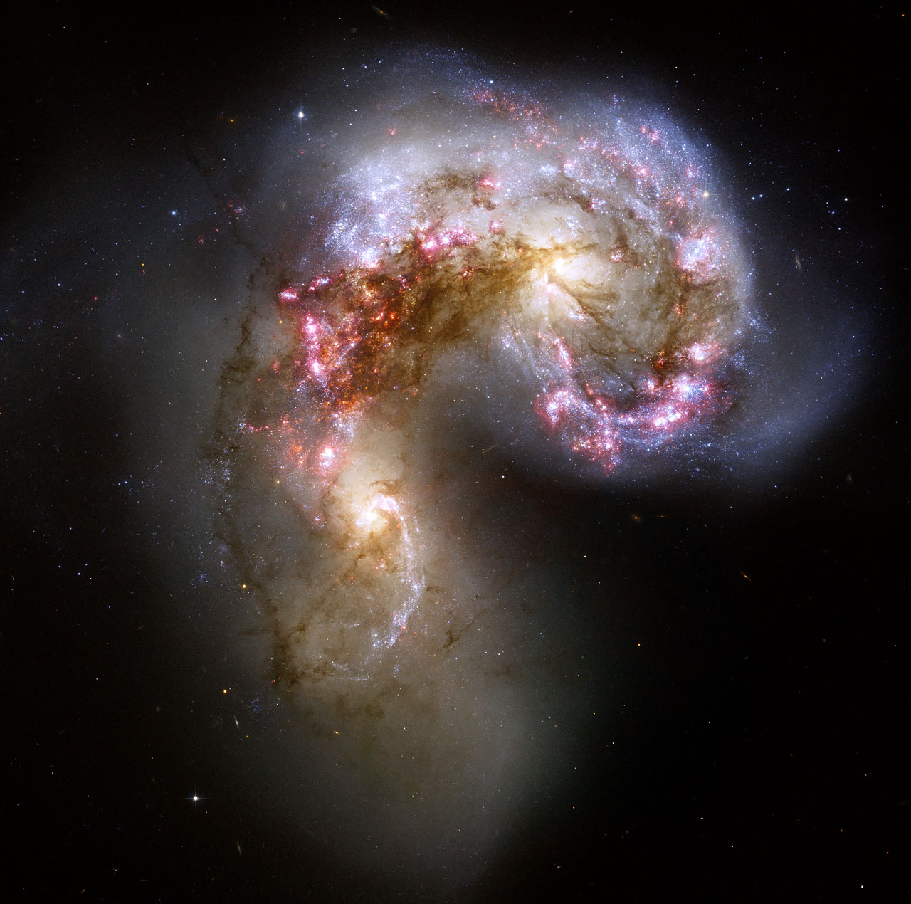 Antennae galaxies.jpg