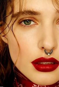 59be91955c559_AliciaHallenbyOmiSaki.thumb.jpg.c3a88d2579bccf27c4a4c2e59834877e.jpg