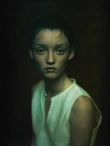 59bea5ecdfa7e_vogueitaliaapril98phpaoloroversi8.thumb.png.6033fa73868a3a6d4a7d295ac0ac545f.png