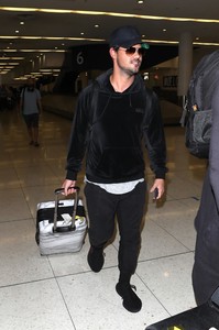    tlautner180917BZNimage115.jpg