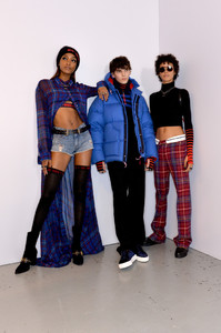 Jourdan+Dunn+Tommy+Hilfiger+TOMMYNOW+Fall+4Fsl7Vt9DXJx.jpg