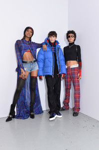 Jourdan+Dunn+Tommy+Hilfiger+TOMMYNOW+Fall+ldv_KN_JCxrx.jpg