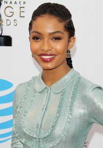 PicturePub Yara Shahidi 002.jpg