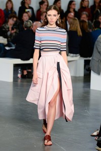 Lea Julian at Sportmax Spring 2018 RTW MFW 1.jpg