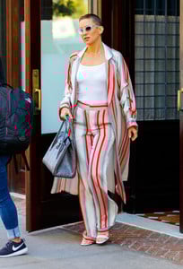     kateh240917BZNimage3.jpg