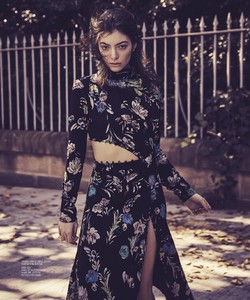      lorde240917BZNimage13.jpg