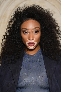 Winnie+Harlow+Christian+Dior+Photocall+Paris+ruTyuYkTumTx.jpg