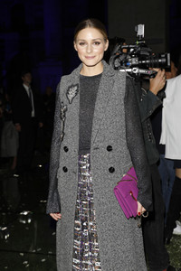 Olivia+Palermo+Salvatore+Ferragamo+Front+Row+ES2KnMhfoqNx.jpg