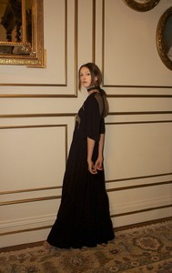 59cd6e72b7952_GabrielleLussier-suite706w.thumb.jpg.6ad474ac5449104ac5823882aa658756.jpg