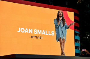 Joan+Smalls+2017+Global+Citizen+Festival+Central+ePbvjgoxEoFx.jpg