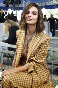    emilyr300917BZNimage140.jpg