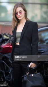 850730684.thumb.jpg.6515b7c6abb6d578ba84573ae03afc39.jpg